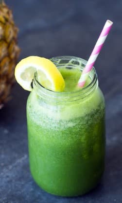 Pina con hierba buena