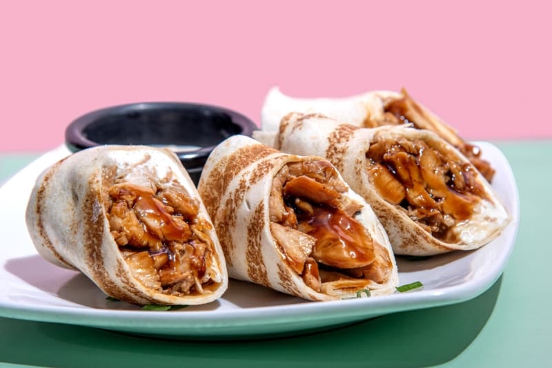 CHICKEN ASIAN TACOS